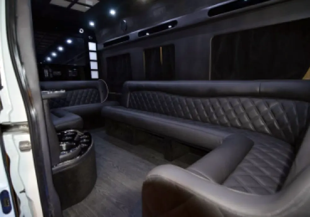 ford-transit-limo1